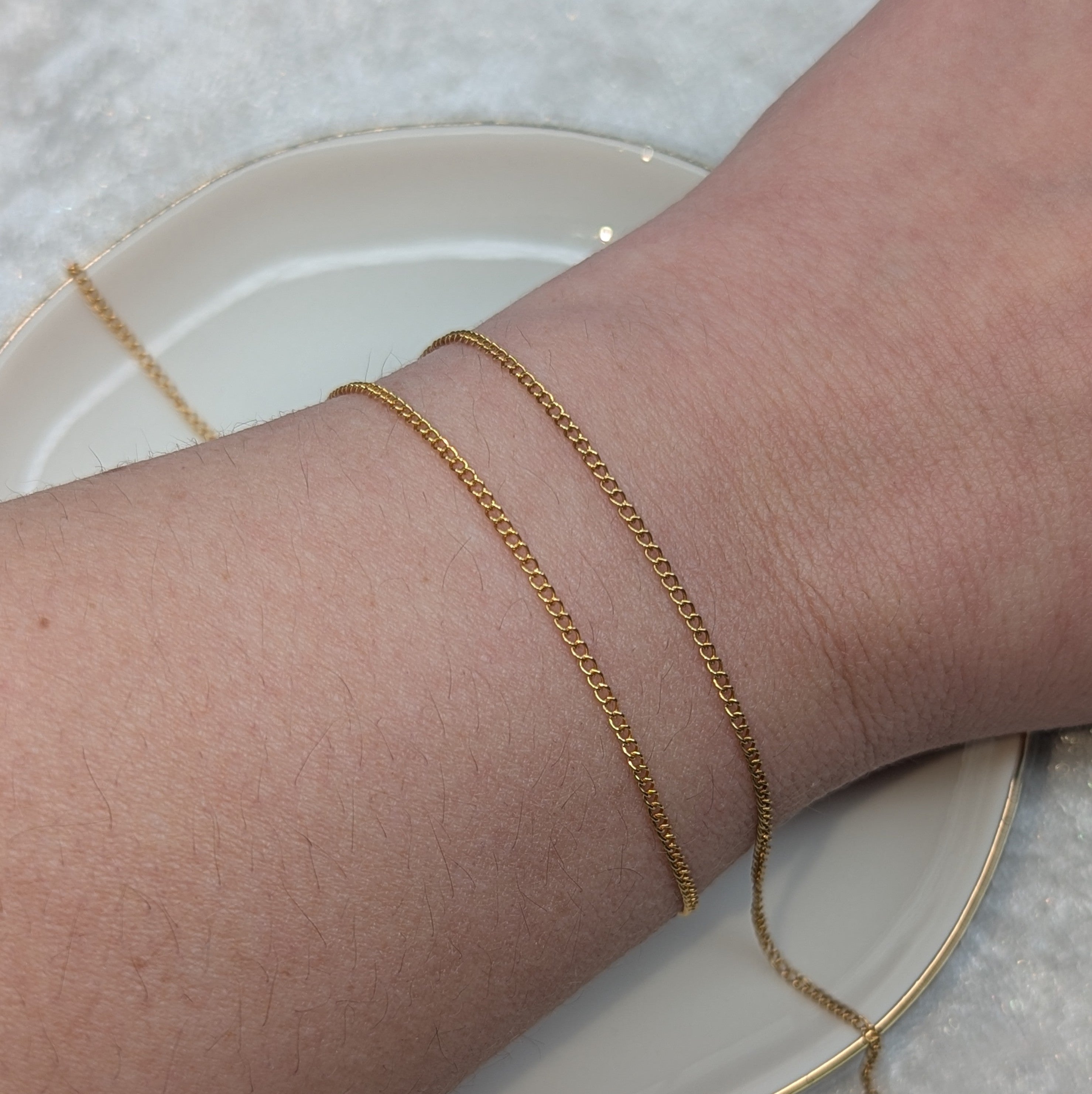 CURB (Gold) - Customisable and bespoke build-your-own gold bracelet or anklet